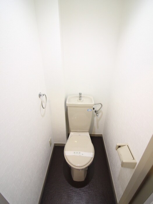 トイレ ファースト