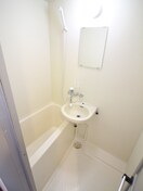 バス／シャワールーム等 ファースト