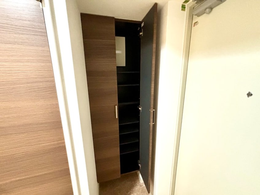 靴箱 Ｌｕｘｅ芦屋南