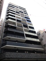 プレサンス阿波座駅前（702）