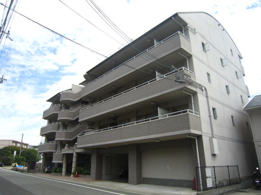 外観写真 ドルフサトウ