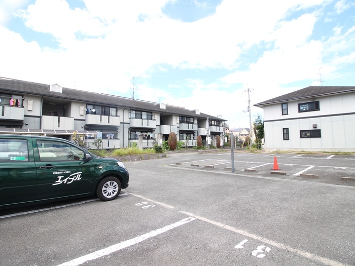 駐車場 RIHITO八尾A棟