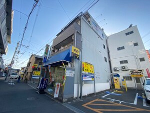 コーラルパレス