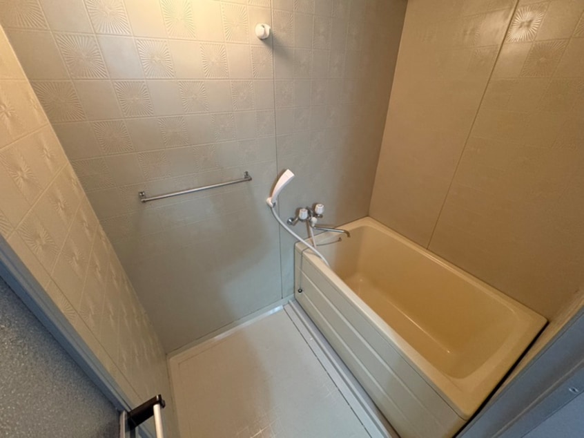 バス／シャワールーム等 イスタナ