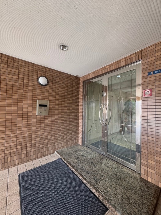 エントランス部分 イスタナ