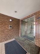 エントランス部分 イスタナ