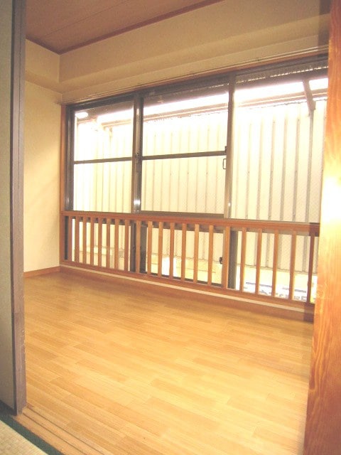 居室 グランドール80