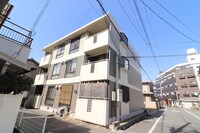 カ－サエステ