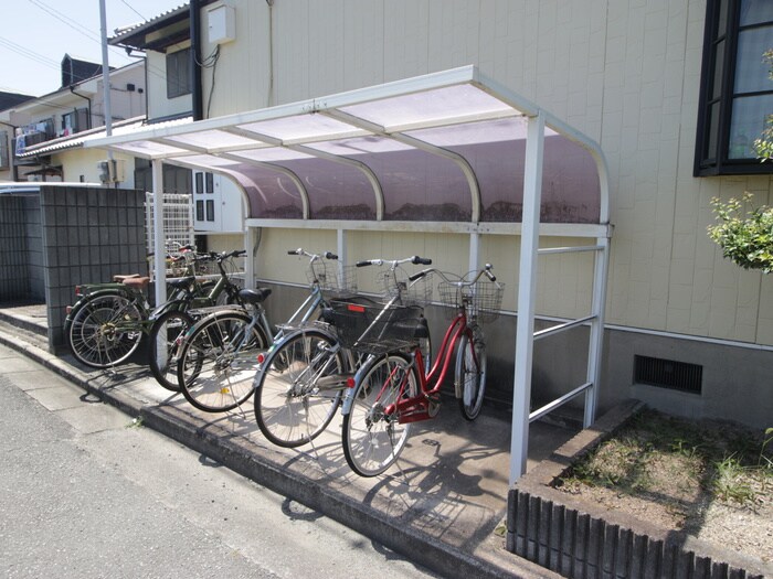 駐輪場 サンライフ芝
