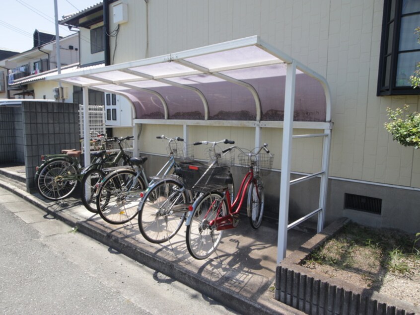 駐輪場 サンライフ芝