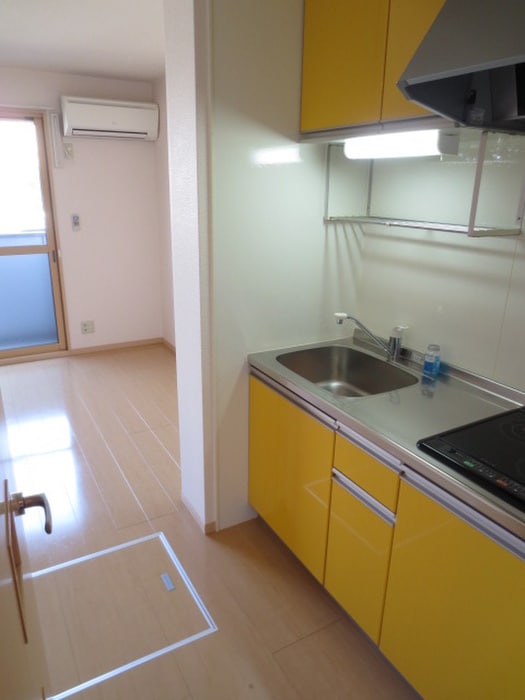 キッチン リヴェ－ルＳＥＴＡ