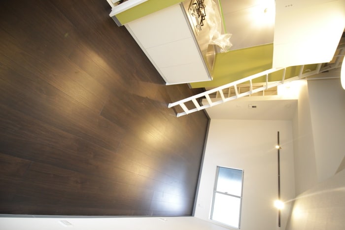 居室 Shine Shimo Shinjo