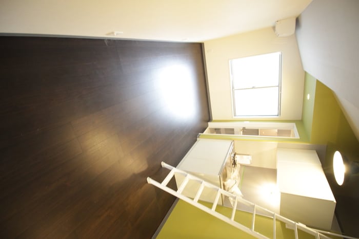 居室 Shine Shimo Shinjo