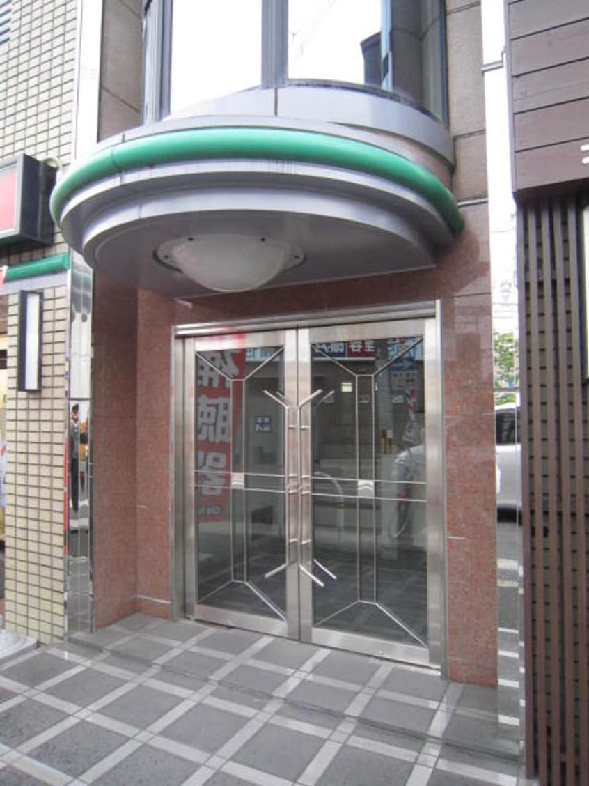 エントランス部分 長岡中央第一ビル