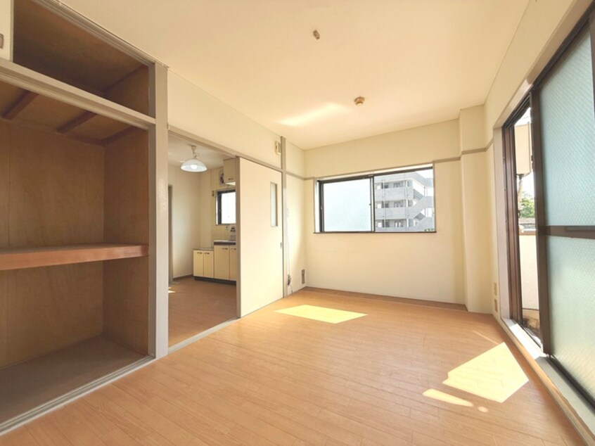 居室 ハイツノブ