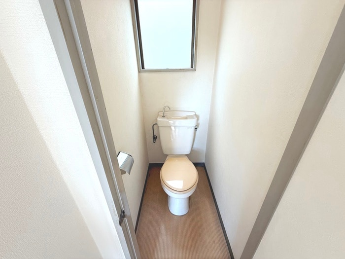 トイレ ハイツノブ