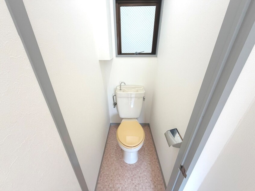 トイレ ハイツノブ