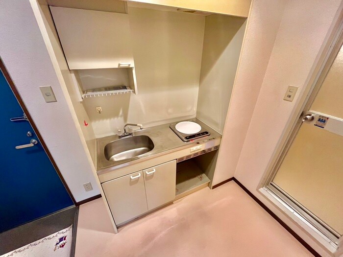 キッチン ﾋﾞｶﾞｰﾎﾟﾘｽ296同心二丁目KSビル