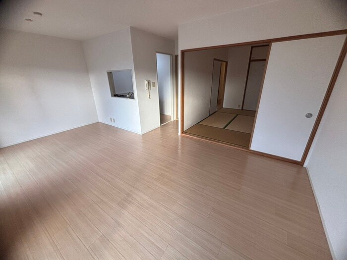 居室 フレーシア布施