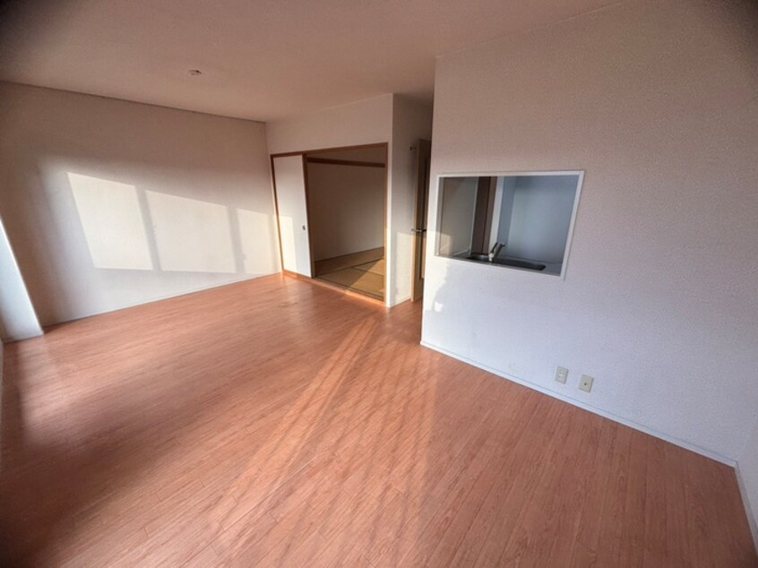 居室 フレーシア布施