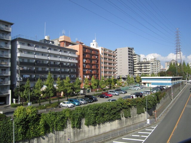 室内からの展望 アメニティ緑地公園