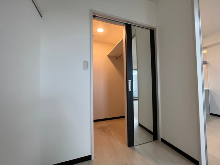 収納 ヴェルドゥ－ル南茨木