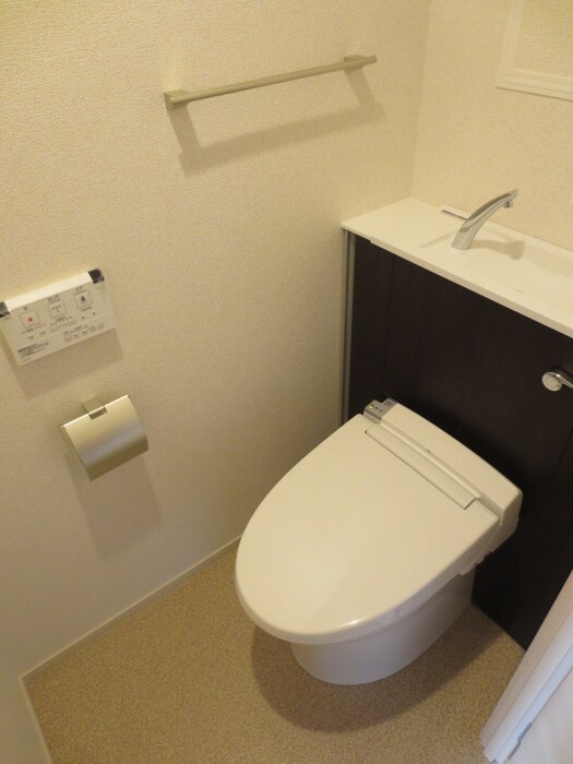 トイレ ルミナス上新庄