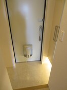 玄関 ルミナス上新庄