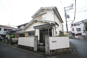 川崎邸貸家