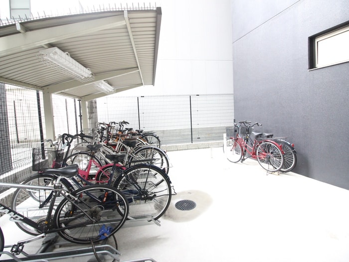 駐輪場 インザグレイス梅田北(303)