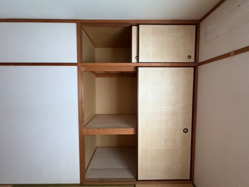 収納 水木通住宅