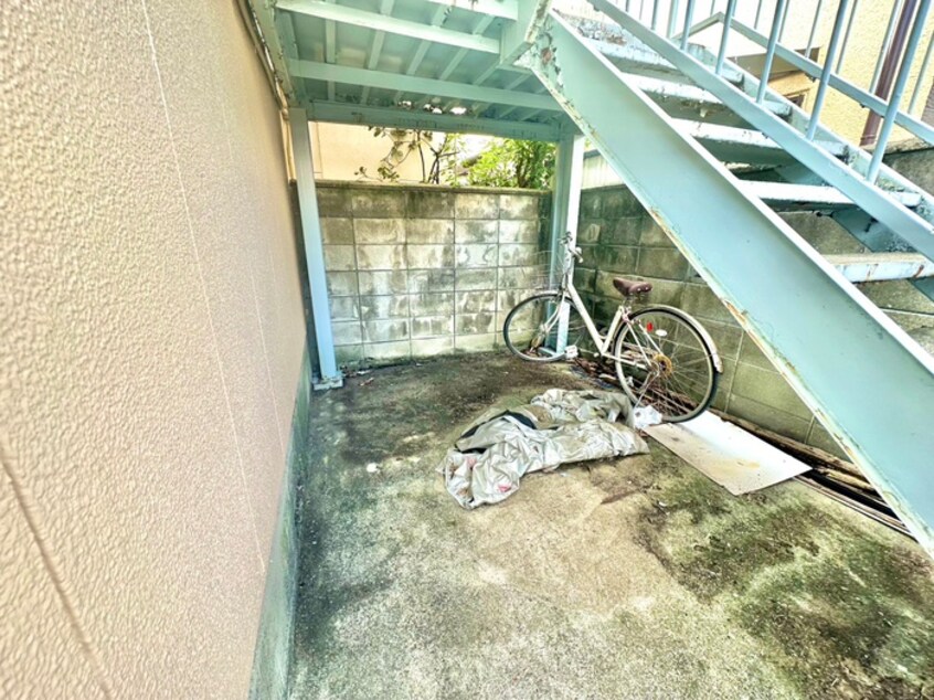 駐輪場 山城ハイツ