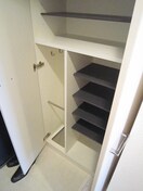 靴箱 エスリード神戸海岸通(302)