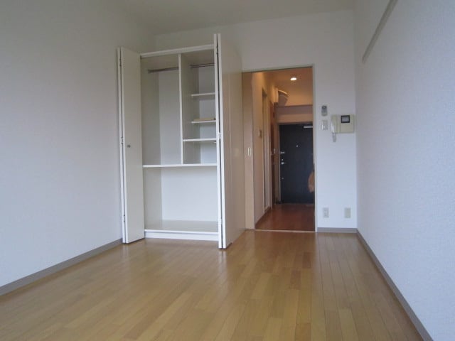 居室 ブランベ－ル甲東園