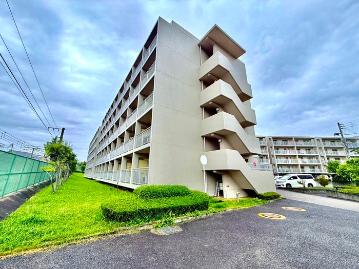 外観写真 アーバンエース松井山手パル寮棟