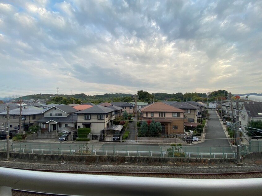 室内からの展望 アーバンエース松井山手パル寮棟