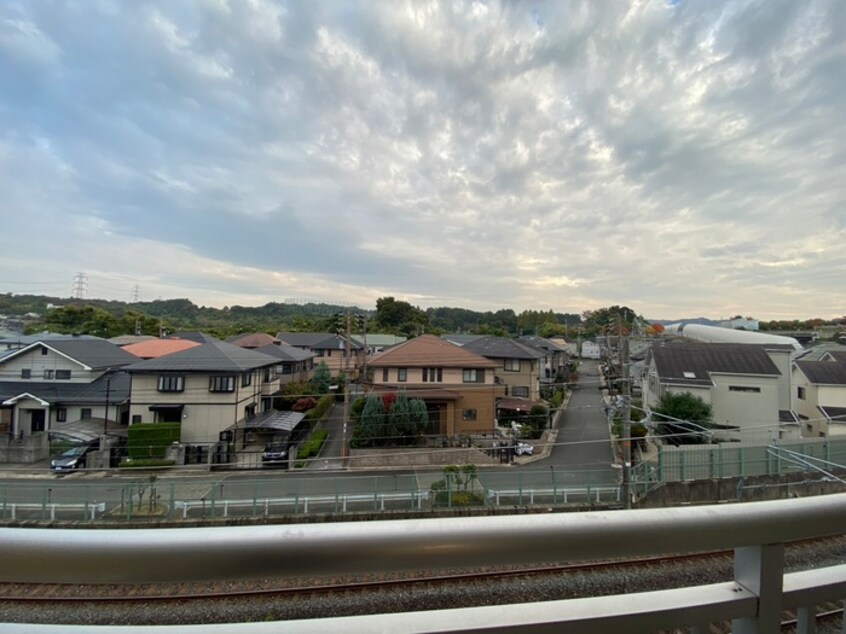 室内からの展望 アーバンエース松井山手パル寮棟