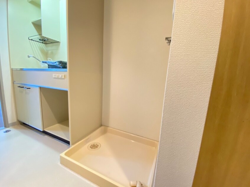 洗濯機置場 アーバンエース松井山手パル寮棟