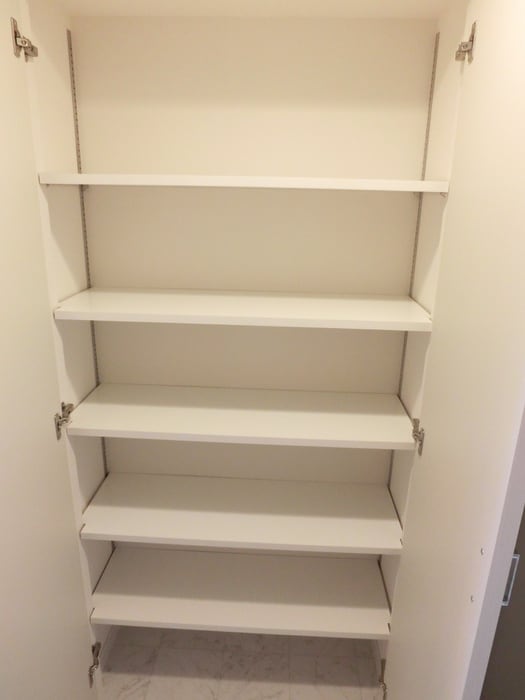 靴箱 アール京都グレイス（204）