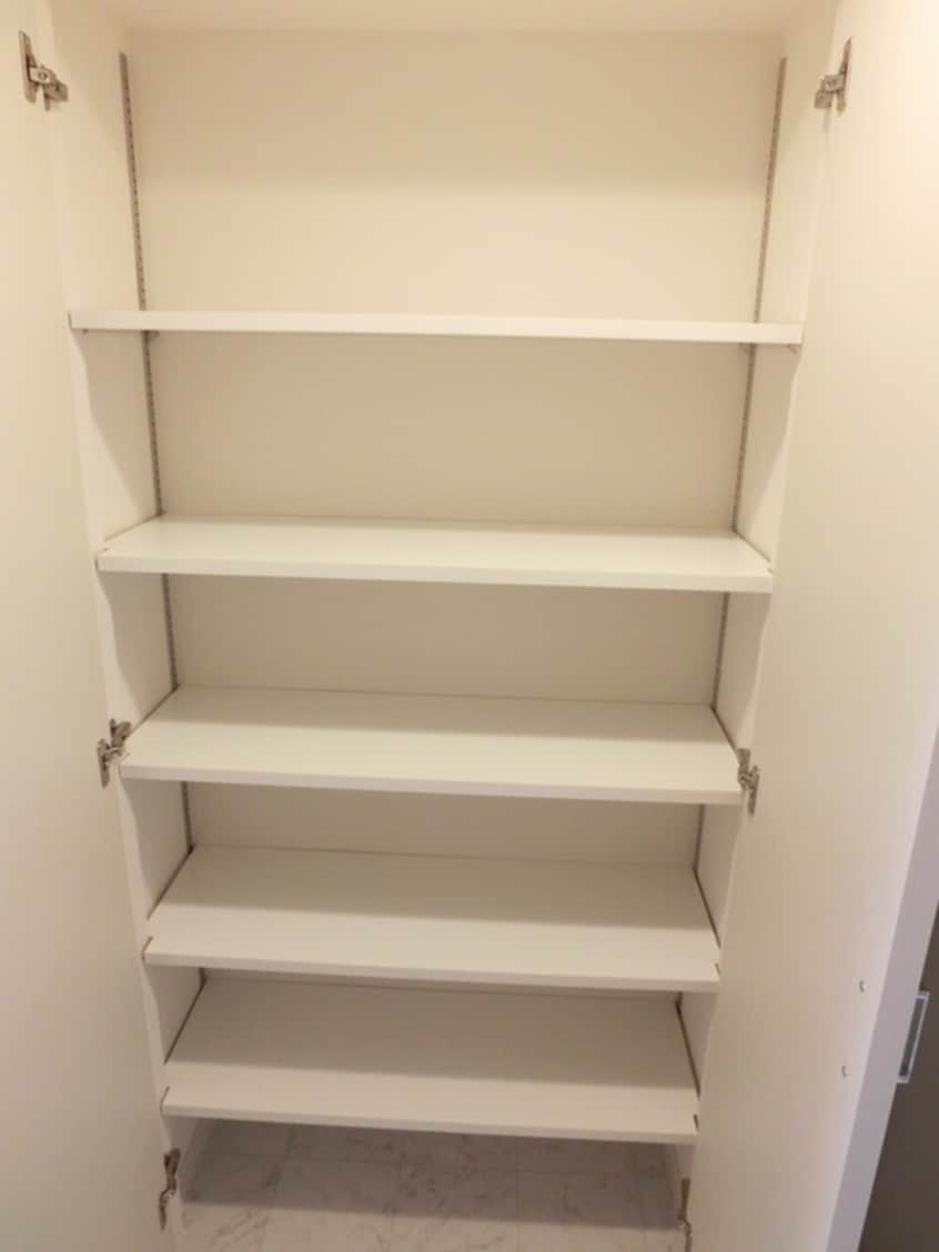 靴箱 アール京都グレイス（204）