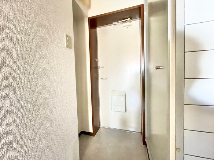 玄関 ラパス高倉台