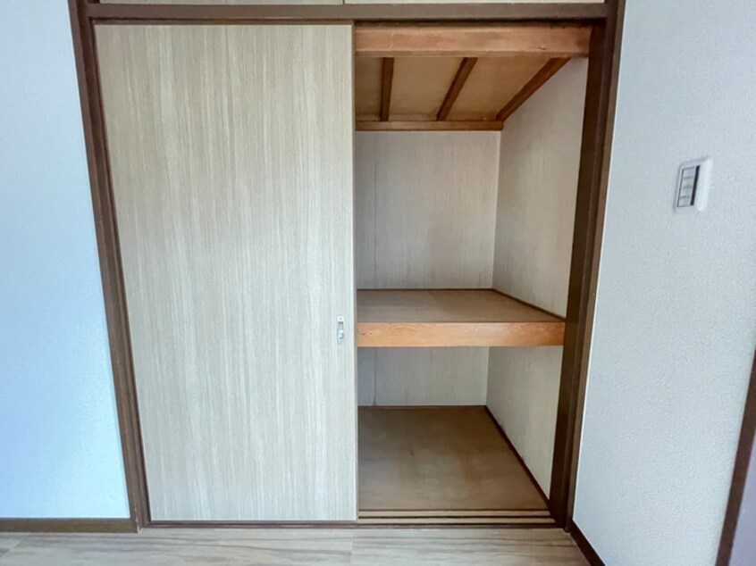 収納 ラ・セ－ヌ大山崎