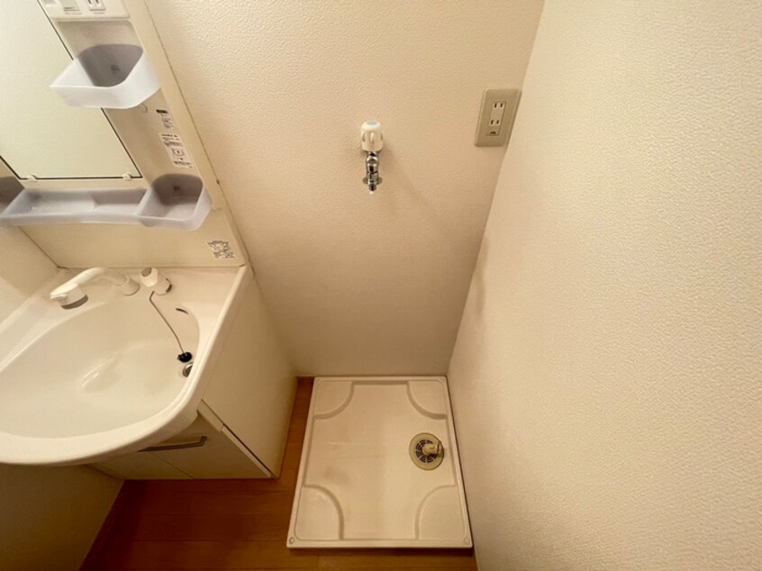 洗濯機置場 Ｃｏｍｆｏｒｔ紘