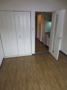 居室 グランデール三津屋