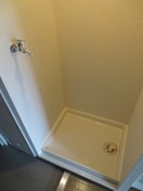 洗濯機置場 グランデール三津屋