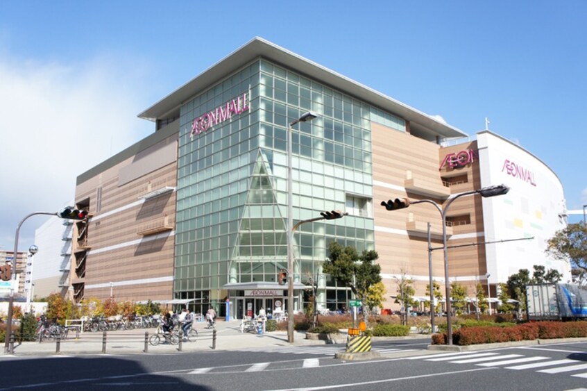 イオン　鶴見緑地店(ショッピングセンター/アウトレットモール)まで350m スタ－ハイム松尾