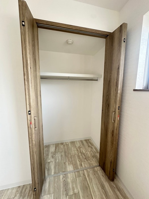 収納 ｐｅｒｓｉｍｍｏｎ香里園