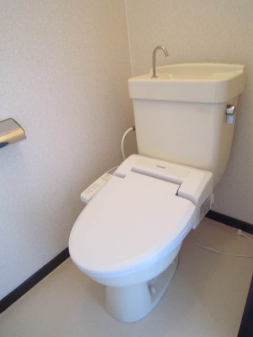 トイレ 第6大朋マンション