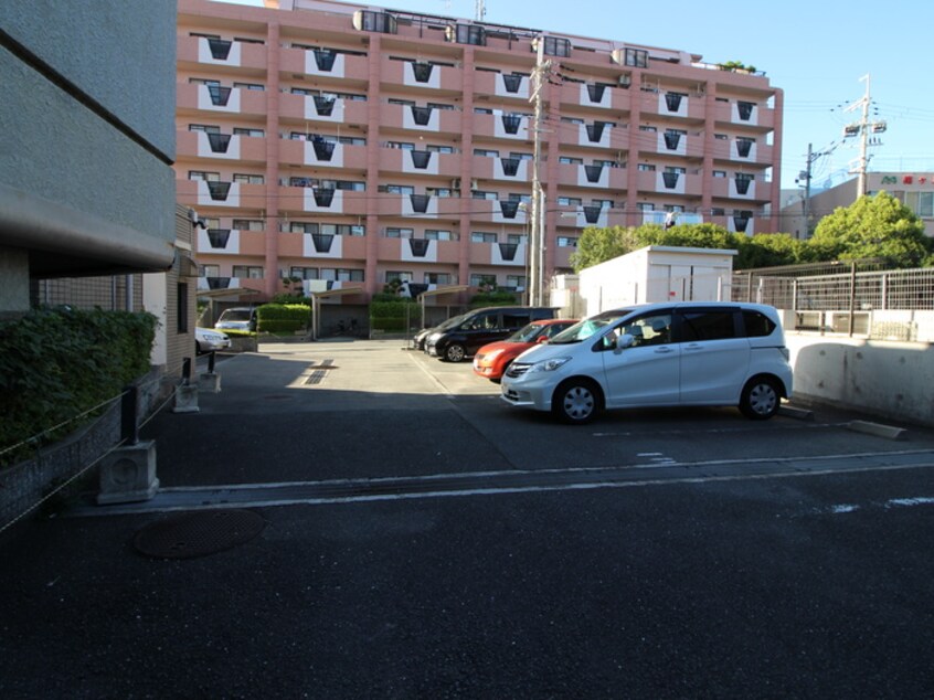 駐車場 グリーンハイム千里南ヶ丘