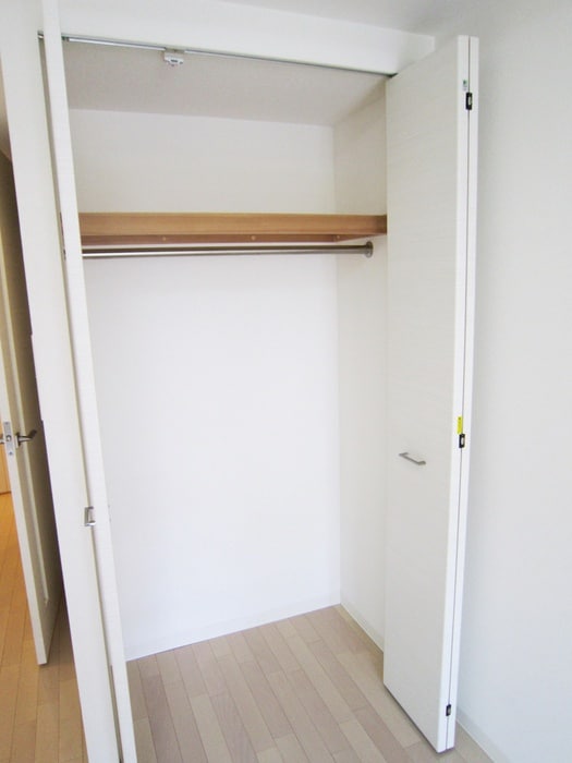 収納 ｸﾘｽﾀﾙｸﾞﾗﾝﾂ心斎橋ＥＡＳＴ(1001)